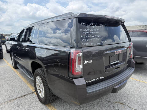 2016 GMC Yukon XL SLT