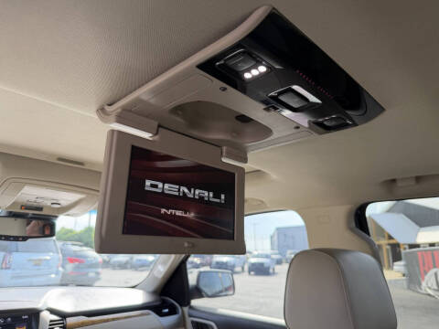 2015 GMC Yukon Denali