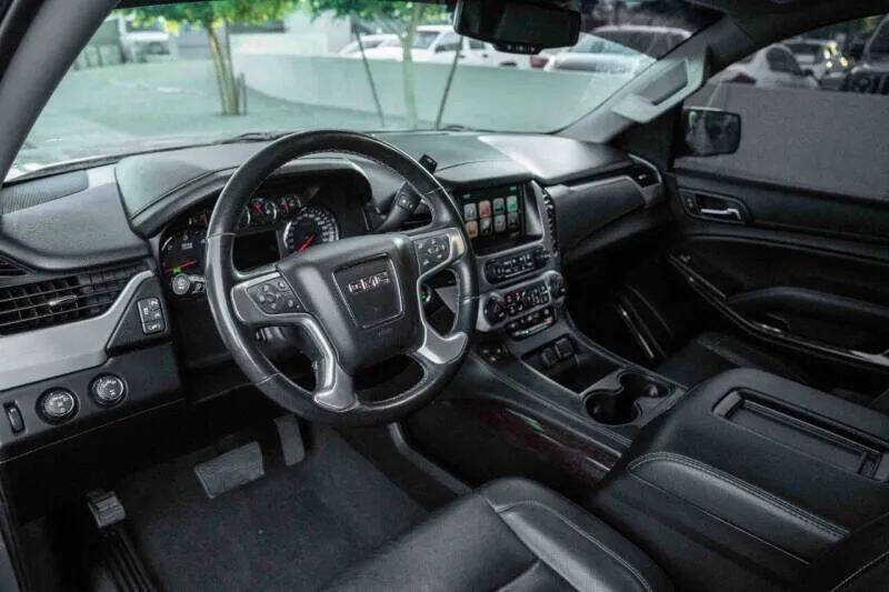2019 GMC Yukon SLT