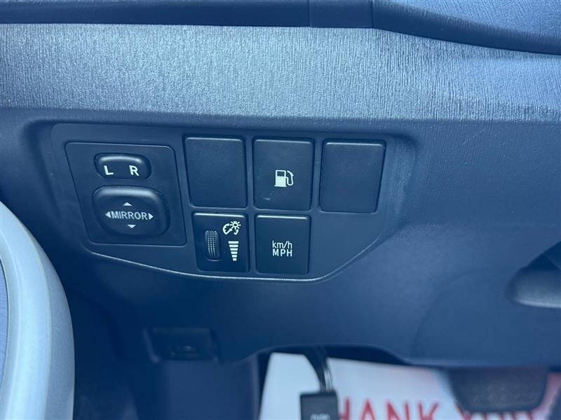 2013 Toyota Prius Plug-in Hybrid