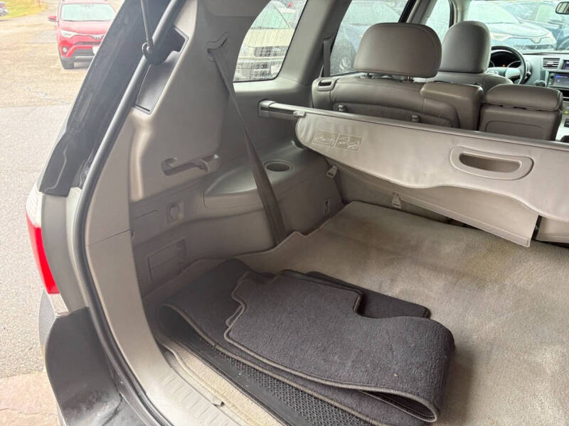 2013 Toyota Highlander SE