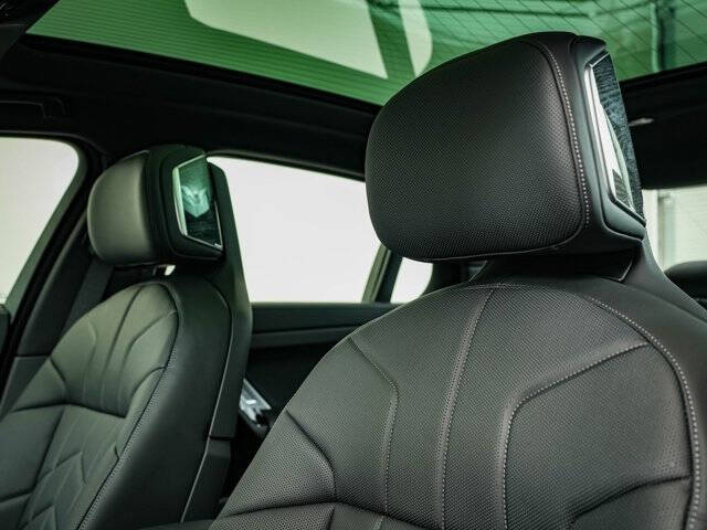 2026 BMW 7 Series 740i xDrive