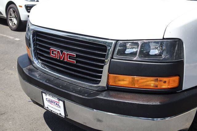 2022 GMC Savana 2500