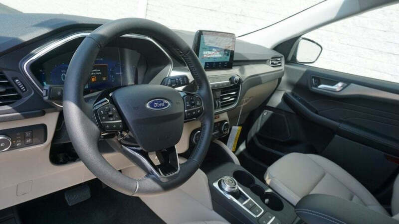 2021 Ford Escape Titanium