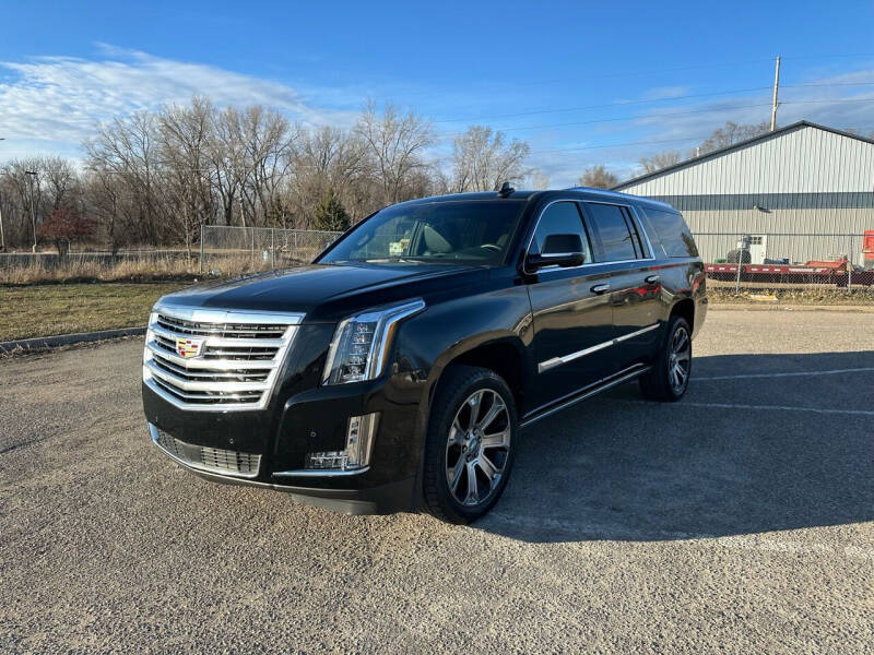 2018 Cadillac Escalade ESV for sale at ONG Auto in Farmington MN