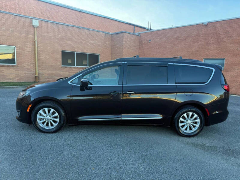 2017 Chrysler Pacifica