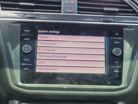 2023 Volkswagen Tiguan SE