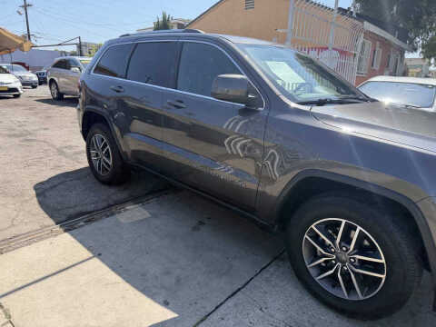 2020 Jeep Grand Cherokee Laredo E