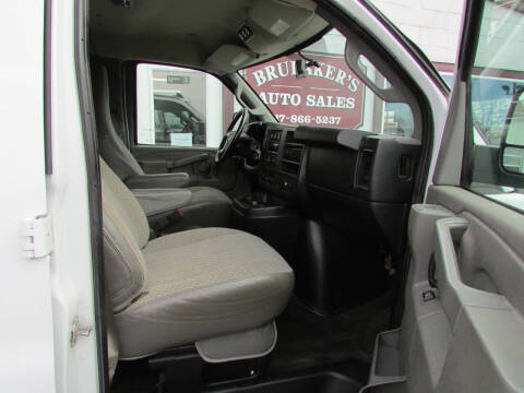 2017 Chevrolet Express LT 3500
