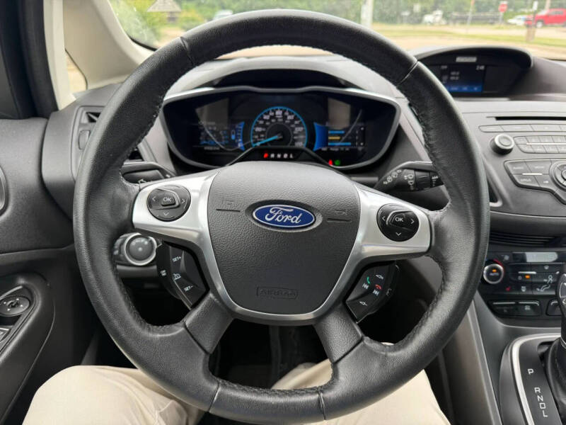 2017 Ford C-MAX Hybrid SE