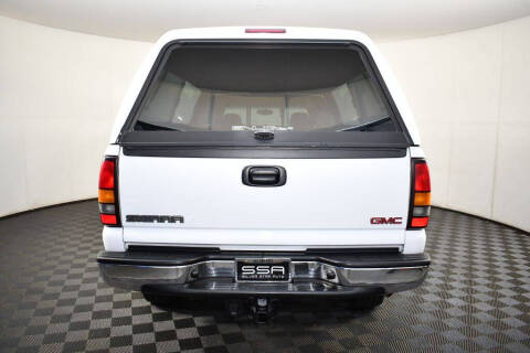 2005 GMC Sierra 2500HD