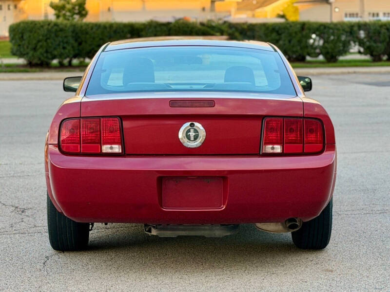 2008 Ford Mustang V6 Deluxe