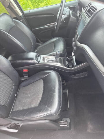 2017 Dodge Journey Crossroad