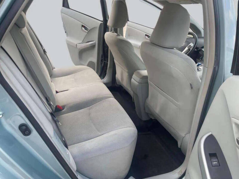 2015 Toyota Prius Two