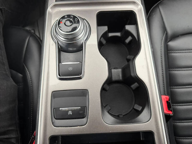 2023 Ford Edge