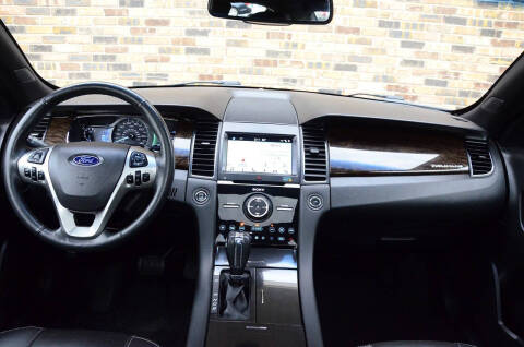 2019 Ford Taurus Limited