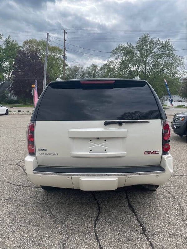 2012 GMC Yukon Denali