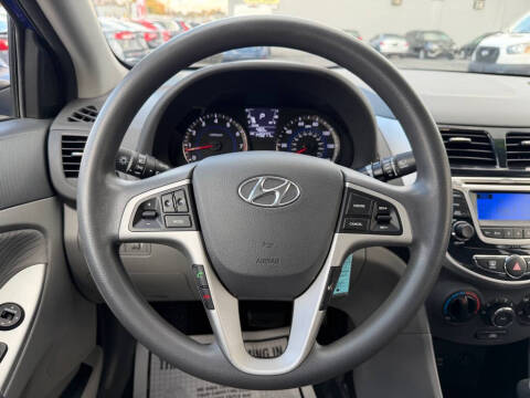 2014 Hyundai Accent GLS