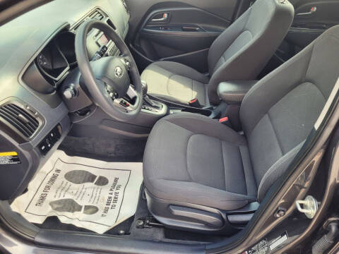 2013 Kia Rio 5-Door EX