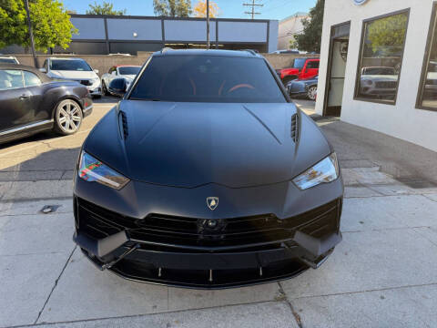 2023 Lamborghini Urus S