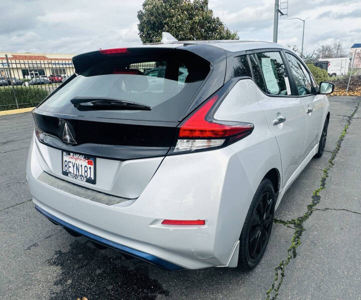 2018 Nissan LEAF S