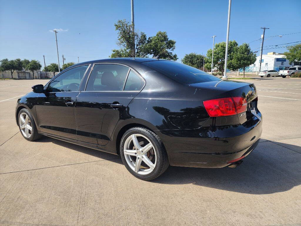 2014 Volkswagen Jetta for sale at Kanda Motors in Dallas, TX