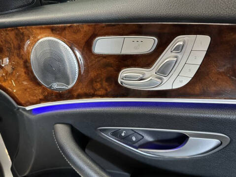 2017 Mercedes-Benz E-Class E 300 4MATIC