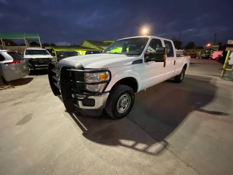 2014 Ford F-250 Super Duty for sale at RODRIGUEZ MOTORS CO. in Houston TX