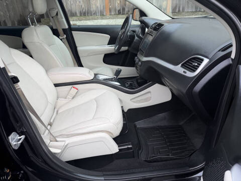 2013 Dodge Journey R/T