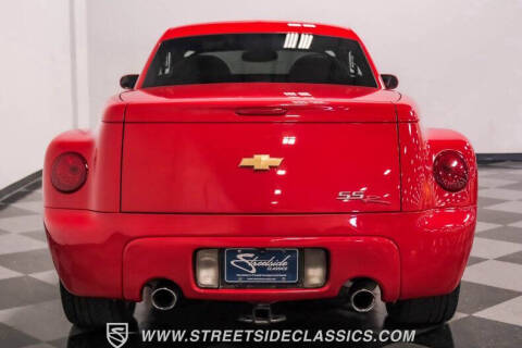 2004 Chevrolet SSR LS