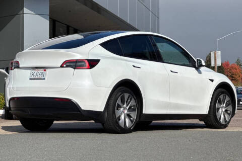 2022 Tesla Model Y Long Range