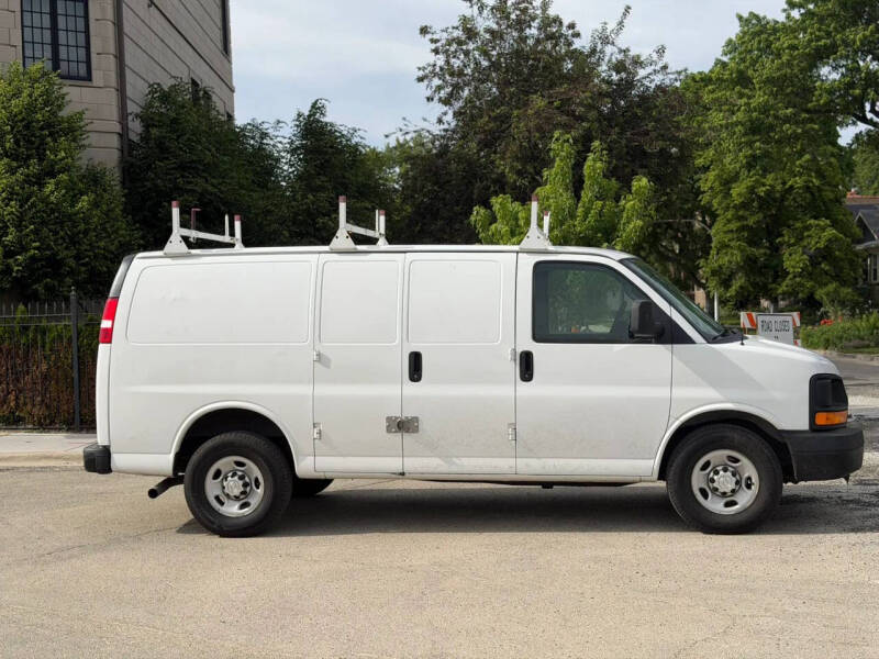 2016 Chevrolet Express 2500