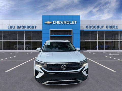 2024 Volkswagen Taos SE