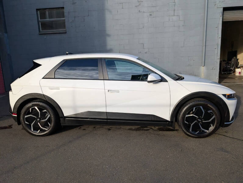 2024 Hyundai Ioniq 5 SEL