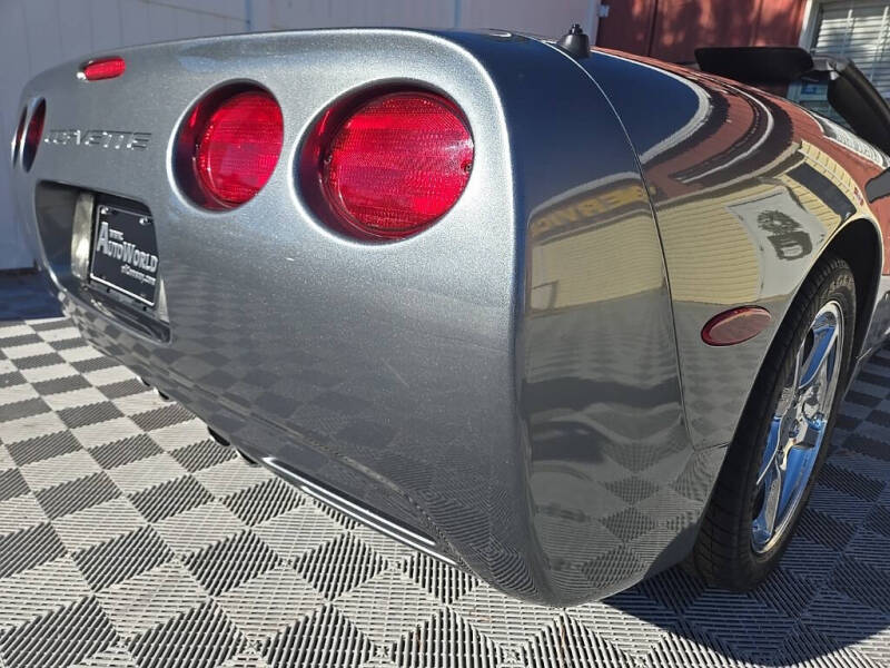 2004 Chevrolet Corvette