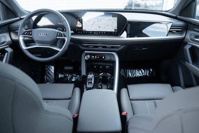 2025 Audi Q5 quattro Premium Plus TFSI