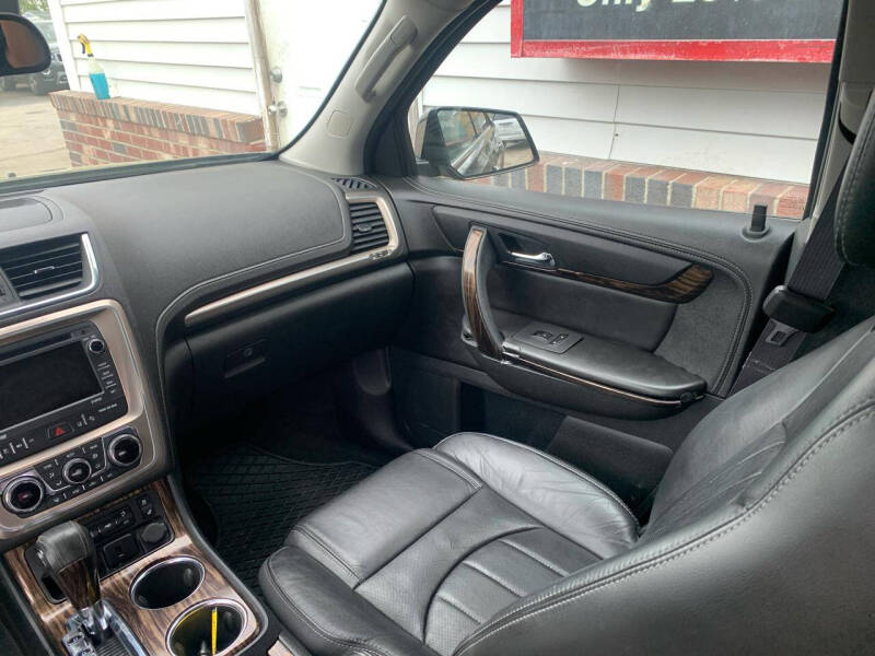 2015 GMC Acadia Denali