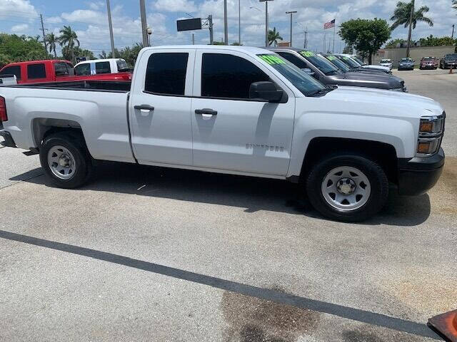 2014 Chevrolet Silverado 1500 for sale at DAN'S DEALS ON WHEELS AUTO SALES, INC. in Davie FL