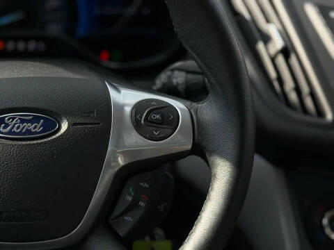 2013 Ford C-MAX Hybrid SE