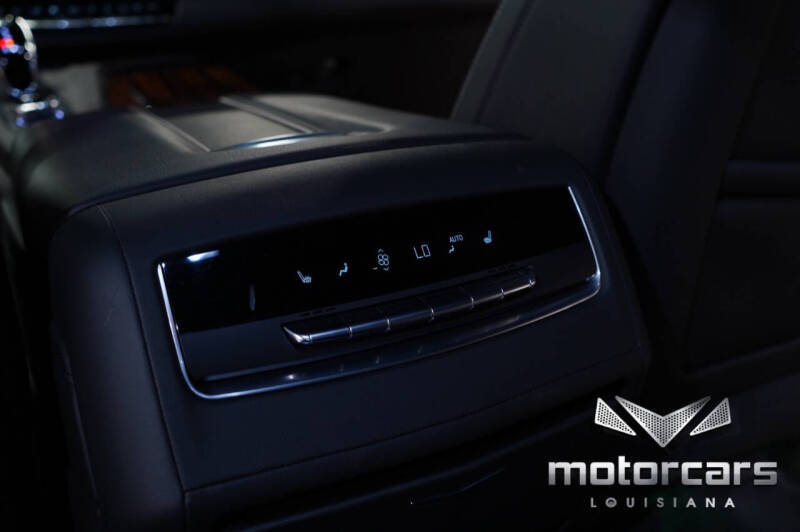 2022 Cadillac Escalade Luxury