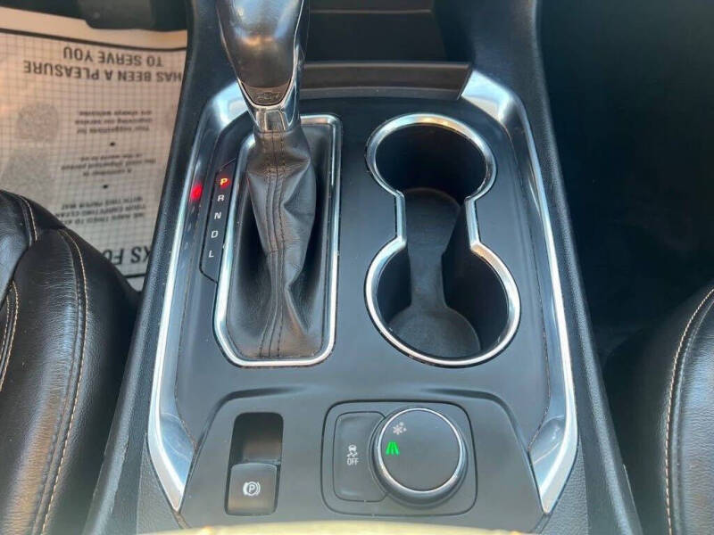 2021 Chevrolet Traverse LT Leather