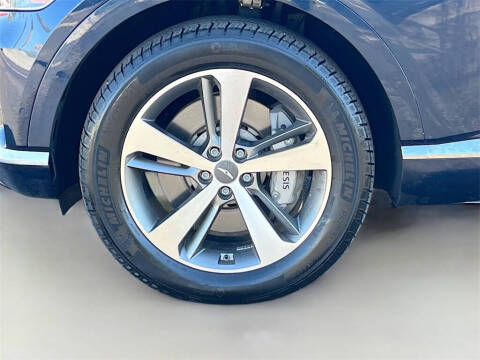 2022 Genesis GV80 2.5T