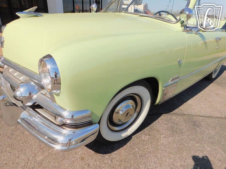 1951 Ford Custom