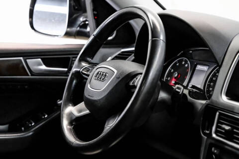 2017 Audi Q5 2.0T quattro Premium Plus