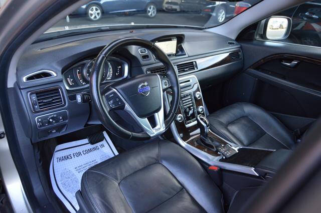 2016 Volvo XC70 T5 Drive-E Premier