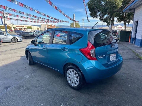 2015 Nissan Versa Note SV