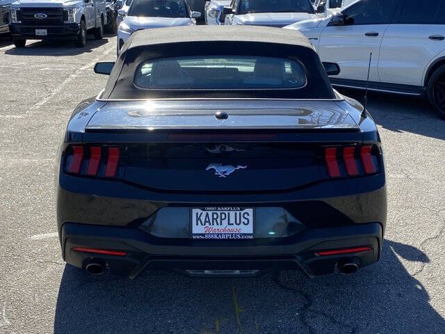 2024 Ford Mustang EcoBoost Premium