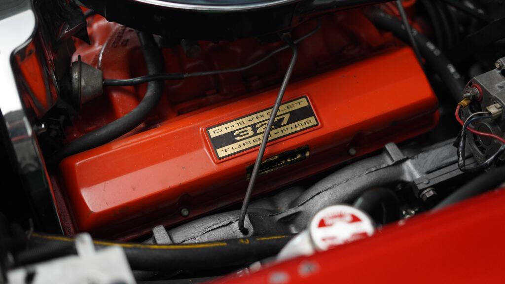 1963 Chevrolet Corvette 21