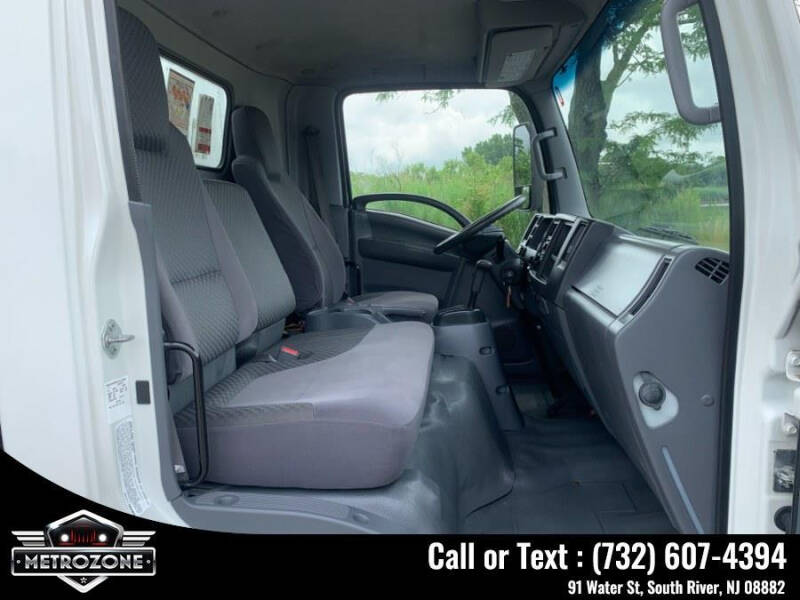 2014 Isuzu NPR Diesel