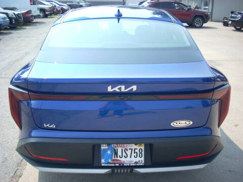 2025 Kia K4 LX
